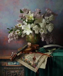 Stilleven met viool en bloemen