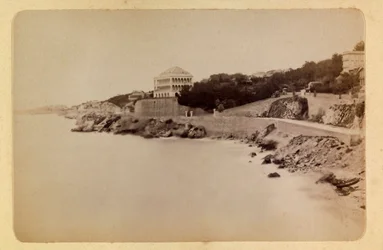 De stad Marseille en zijn omgeving circa 1885-1890: La route de la Corniche, Privécollectie