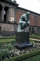 Het beeld De Denker van Rodin, Ny Carlsberg Glyptotek, Kopenhagen, Denemarken, Europa