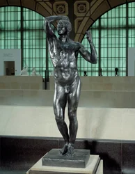 Het bronzen tijdperk. Bronzen beeldhouwwerk door Auguste Rodin (1840-1917). Dim. 178 x 59 x 61,5 cm. Na 1877. Musée d