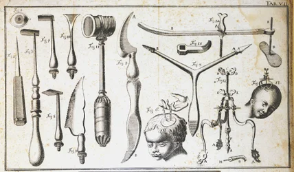 Chirurgische plaat met verschillende soorten chirurgische instrumenten, hamer, schelp, messen, voor het verwijderen van de hersenen. Gravure door Benoit Louis Prevost (1735-1809) 18e eeuw