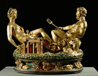Saliera, zoutkelder (Goud, niello werk en ebbenhouten basis)