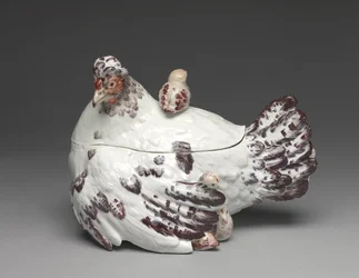 Hen en kuikens terrine, Chelsea Porselein Fabriek, ca. 1755