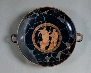 Interieur van een attic rood-figuur beker met Apollo en Artemis, ca.495-490 v.Chr.