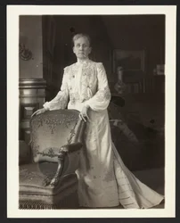 Mevrouw John Arbuckle, ca. 1900-10 (zwart-wit foto)