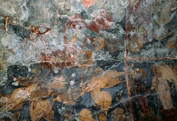 Beschadigde fresco in kerk van Metamorphosis Sotiros, Voutas, Kreta, Griekenland (foto)