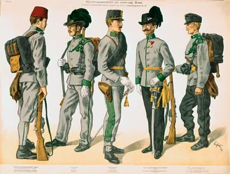 Vijf verschillende uniformen van soldaten van de Oostenrijkse ...