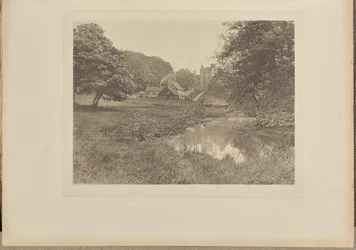 Haddon Hall en Homestead, vanaf de rivier