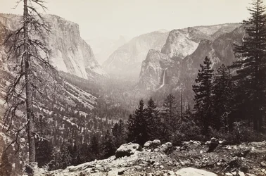 De Yosemite Valley, vanaf Inspiration Point,
Mariposa Trail, c.1861 (Albuminedruk)