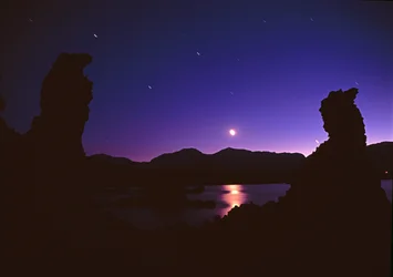 Schilderen in het donker, 2013