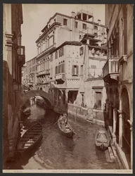 Canal en Widmann Palazzo in St. Canciano
