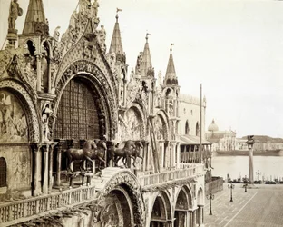 De paarden van de Basiliek van San Marco in Venetië - fotografie door C. Naya