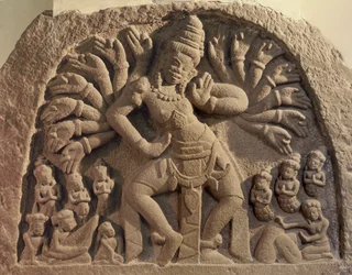 Dansende zestienarmige Shiva