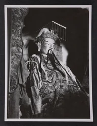 Standbeeld van Gesar, in de Gesar-tempel, Shigatse