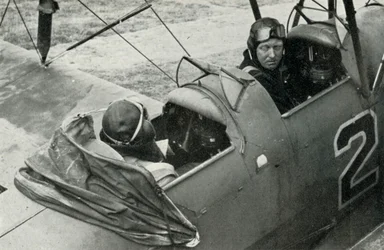 RAF-piloot leert vliegen tijdens de Tweede Wereldoorlog, 1941