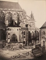 Oostzijde van de kathedraal van Troyes tijdens restauratie, Frankrijk