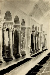 Interieur van de kloostergang van Saint-Trophime, Arles