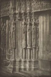 Kathedraal van Chartres. Rechterdeur van het Koninklijke Portaal, Westzijde, XII Eeuw