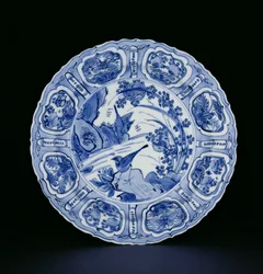 Blauw-witte kraak schaal beschilderd met vogels in een landschap, Egret merk, Wanli, 1595-1605 (porselein)
