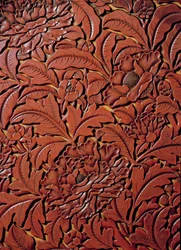 Detail van een gesneden schaal met het merkteken van Xuande (1426-36) aan de onderkant, Chinees