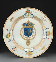 Grote wapenschild met de wapens van de koning van Frankrijk, c.1730 (porselein)