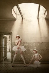 Surrealistische balletverpleegsters