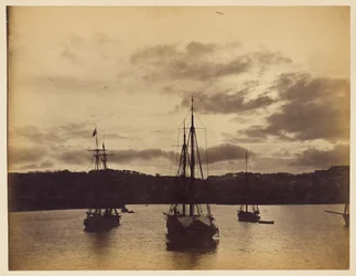 Een nachtscène in de haven