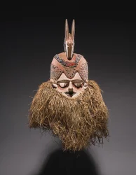 Suku helm masker