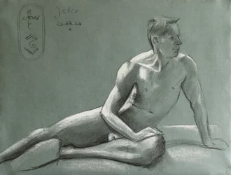 Doordachte studie van een mannelijk figuur