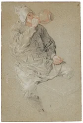 Een zittende man drinkt uit een aardewerken pul en houdt een pijp vast (krijt op papier)