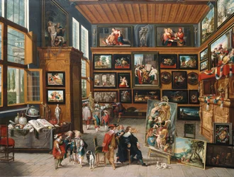 Een ruime entreehal met schilderijen, verzamelobjecten, een kunstenaar en een kenner, ca. 1635-1640
