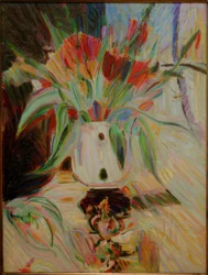 Tulpen in een bolle vaas voor gordijn