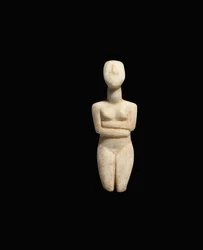 Liggende vrouwelijke figuur, vroege Spedos-variëteit, Vroeg Cycladisch II, ca. 2600-2500 v.Chr.