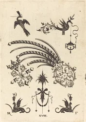 Twee Broches met Vogel en Gevleugelde Slang Boven en Griffioenen met Vazen Onder