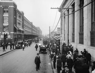 Werknemers Buiten Ford Motor Company, Detroit, Michigan, VS, ca. 1910