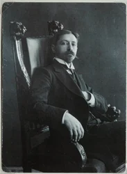 Portret van de auteur Ivan A. Boenin 1870-1953, 1909
