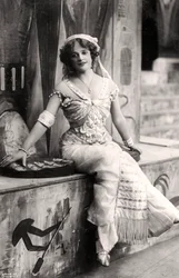Madge Vincent, zangeres en actrice, jaren 1900
