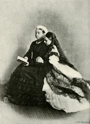 Hare Majesteit met Prinses Beatrice, april 1871, ca. 1897