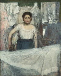 Vrouw strijkt