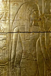 Detail van gravure van met goud bedekte kapel van Toetanchamon
