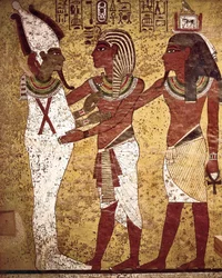 Egyptische Oudheid: de farao Toetanchamon tegenover de god Osiris