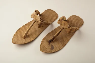 Paar sandalen, ca. 1390-52
