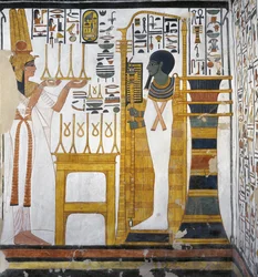 Nefertari brengt een offer van linnen aan Ptah (detail)