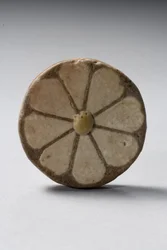 Floraal inlegwerk, Nieuwe Koninkrijk, regering van Ramses III, 1184-53 v.Chr. (faience)