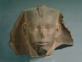 Hoofd van koning Djedefre, uit Abu Roash, Oude Rijk, ca. 2565-2558 v.Chr.