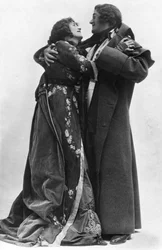 Julia Neilson en Fred Terry in De Rode Pimpernel, ca. 1905