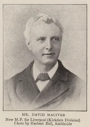 Mr David Maciver