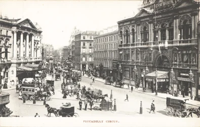 Piccadilly Circus