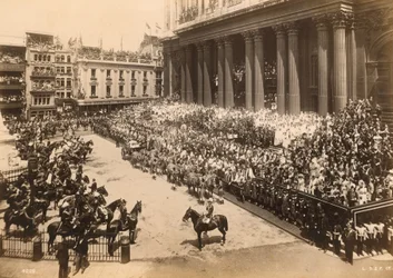Koningin Victoria, Diamanten Jubileum processie bereikt St Pauls, 1897
