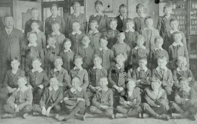 Schoolgroep, onbekende school, 1895